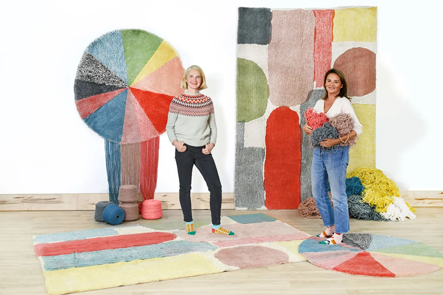 Rugs^Donna Wilson Abstract Shapes Rug