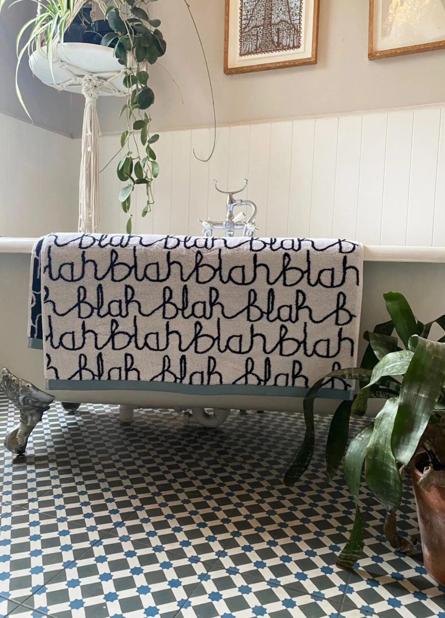 Towels & Bath Mats^Donna Wilson Blah Blah Towels - Light Blue