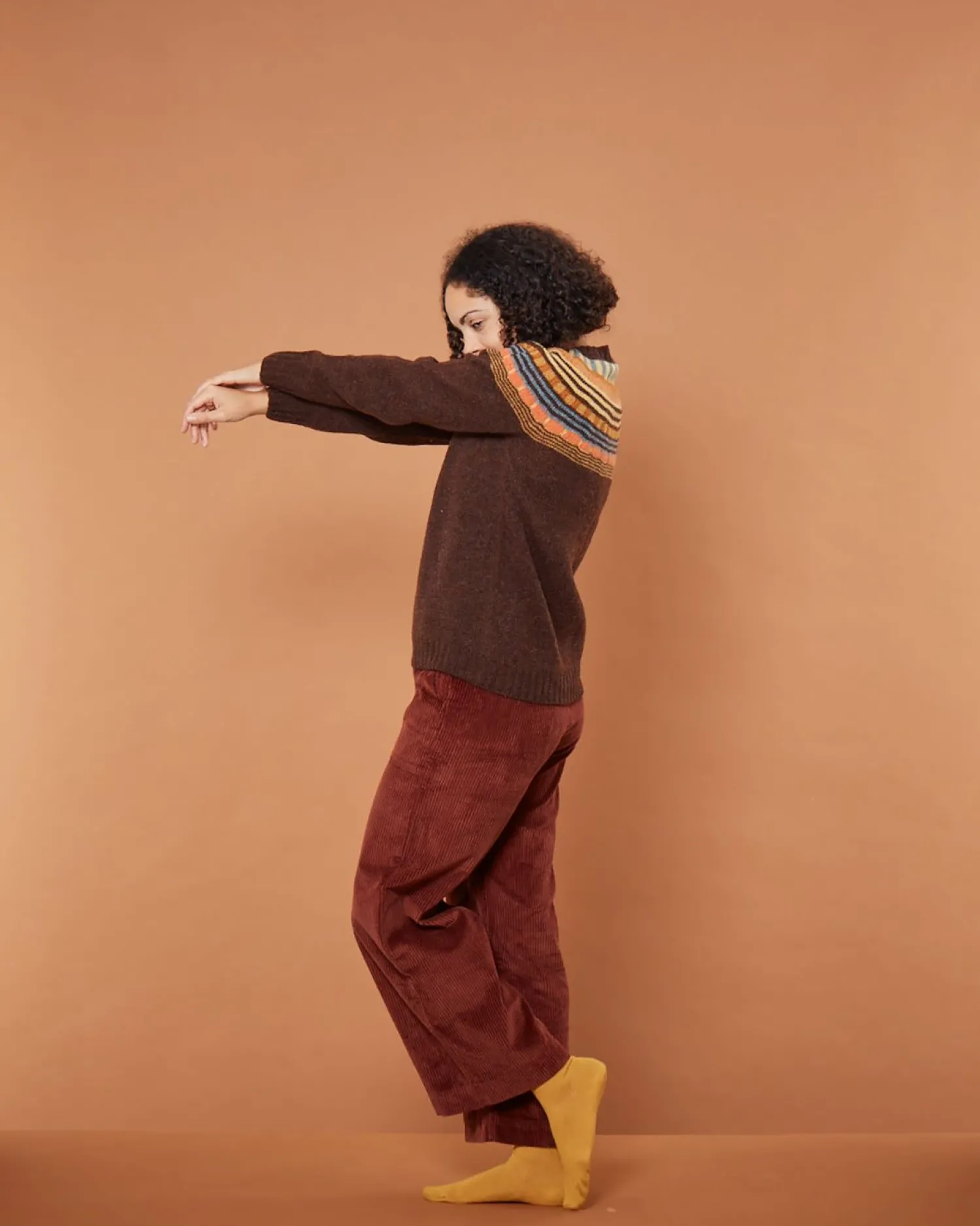 Lambswool Sweaters^Donna Wilson Magic Circle Yoke Sweater - Coffee