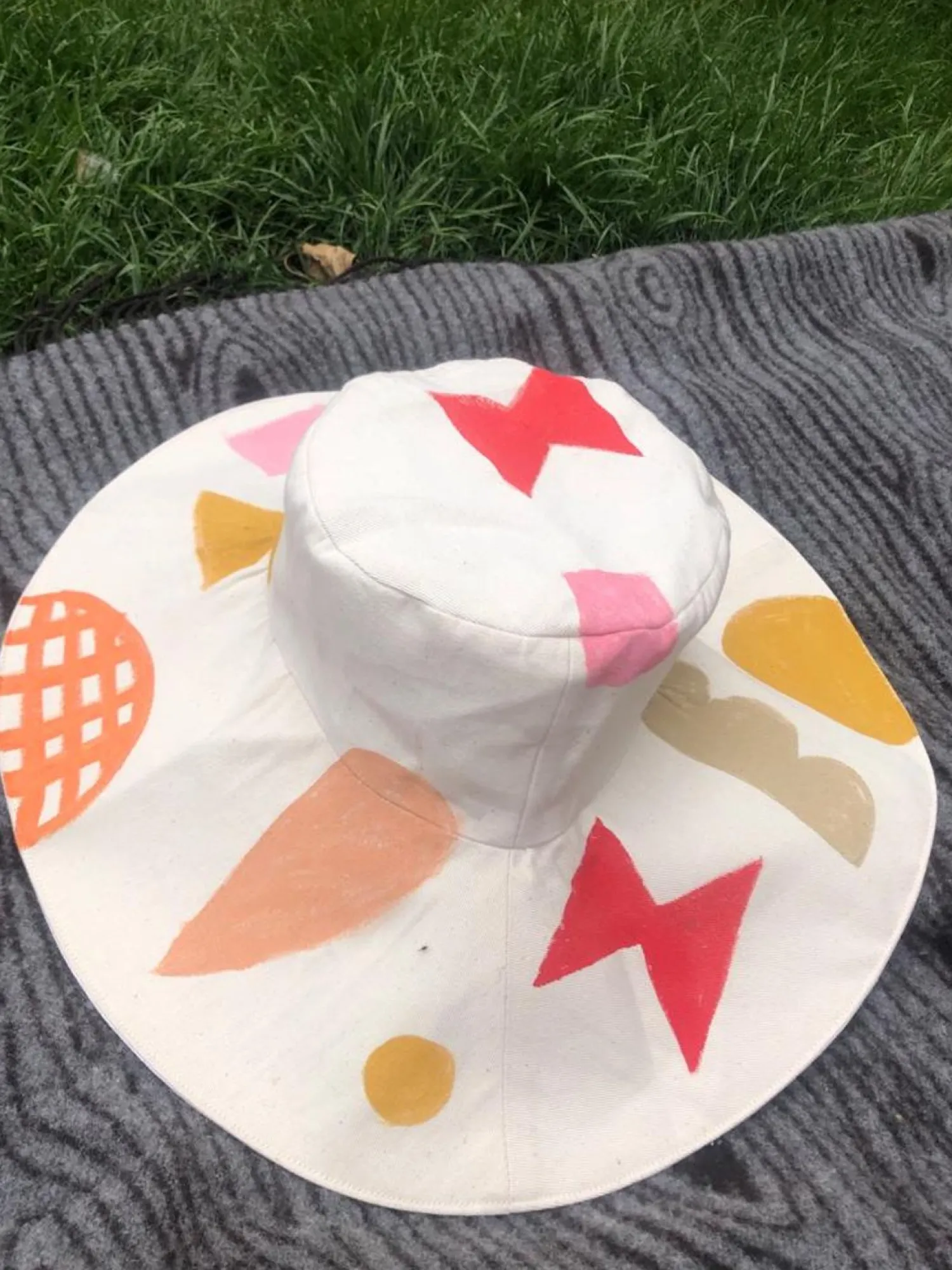 Make Your Own^Donna Wilson Make Your Own Summer Hat - Downloadable Pattern