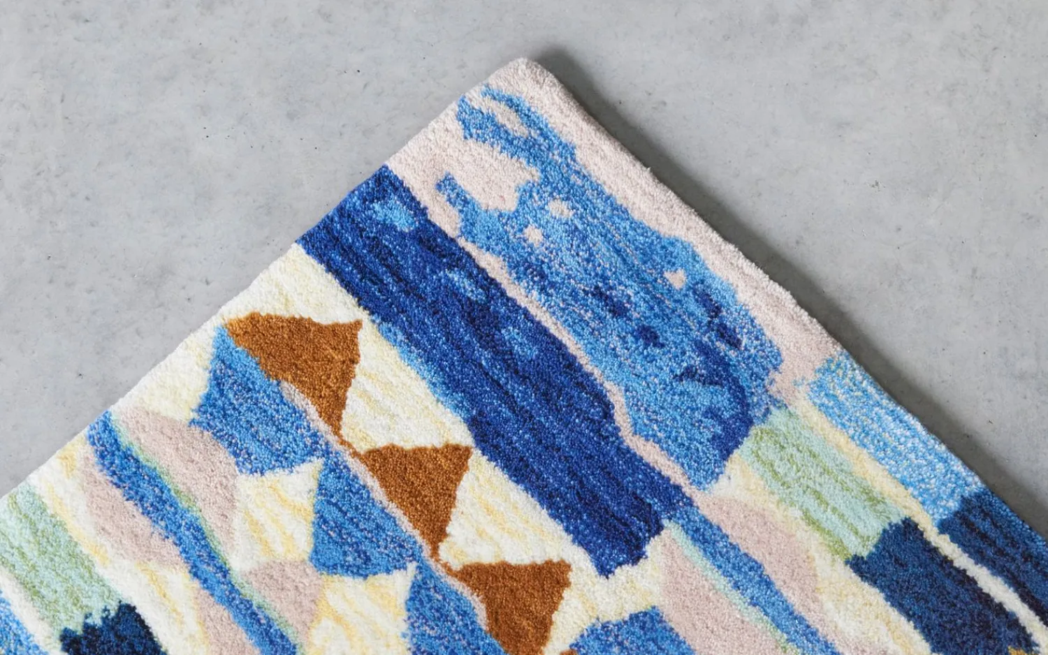 Donna Wilson & Scp^Donna Wilson Sea Pebble Rug